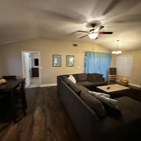Holiday home Family Haven With Spacious Yard Garden Grove