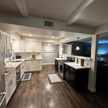 Family Haven With Spacious Yard Holiday home *