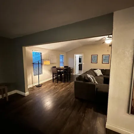 Holiday home Family Haven With Spacious Yard *