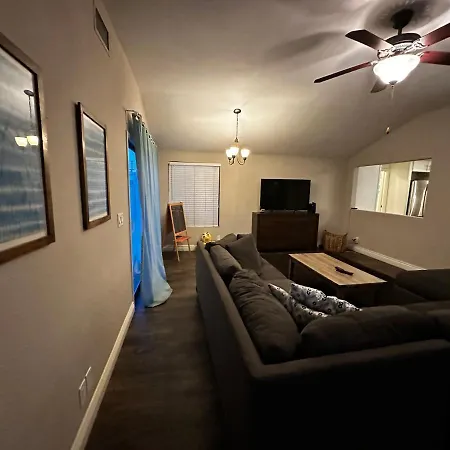 Family Haven With Spacious Yard Holiday home *